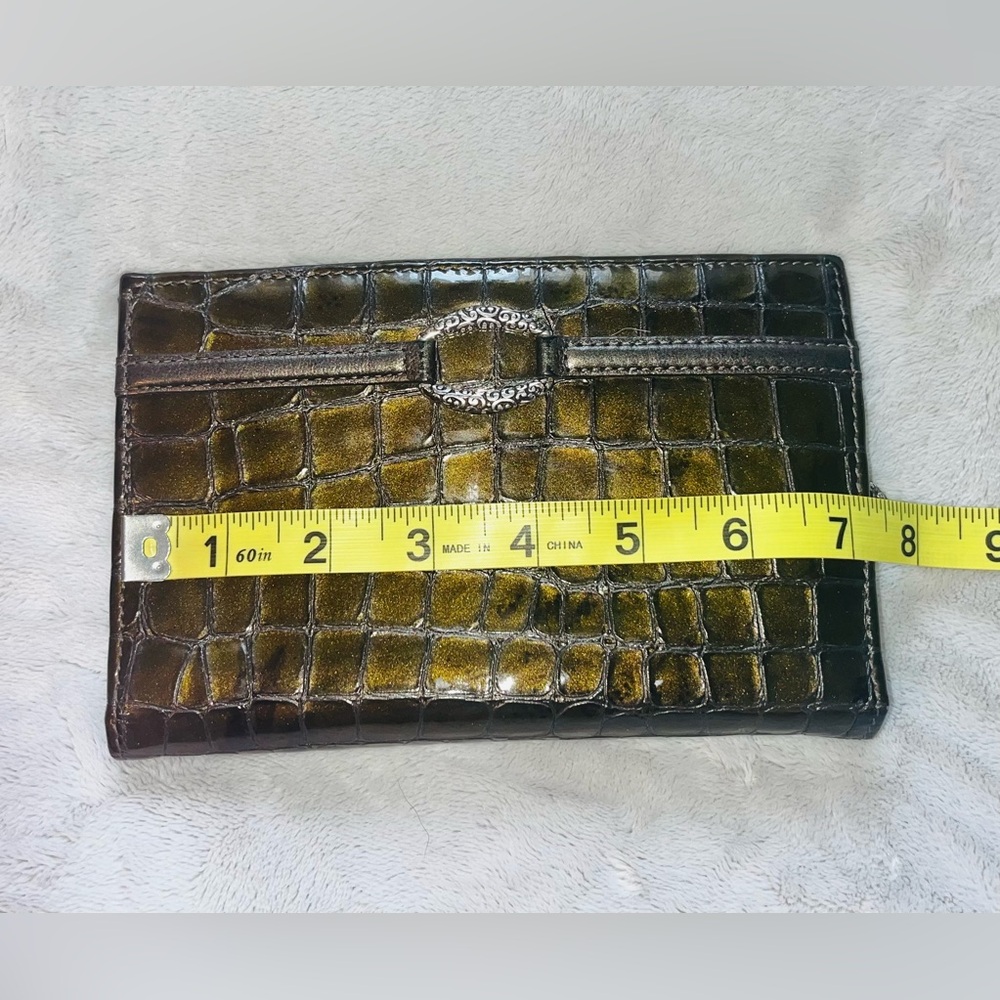 Brighton Jetson Folio Green Croc Embossed Wallet - Picture 7 of 9